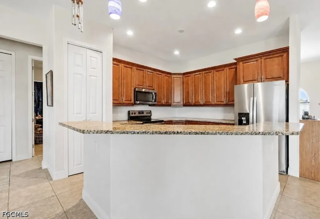 1804 SW 42nd Street Cape Coral FL 33914