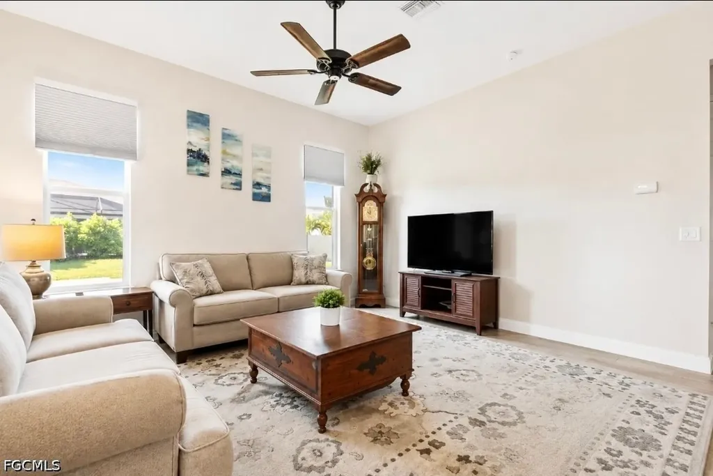 1804 SW 42nd Street Cape Coral FL 33914