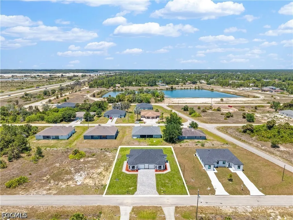 1128-1130 Graystone Avenue Lehigh Acres FL 33974