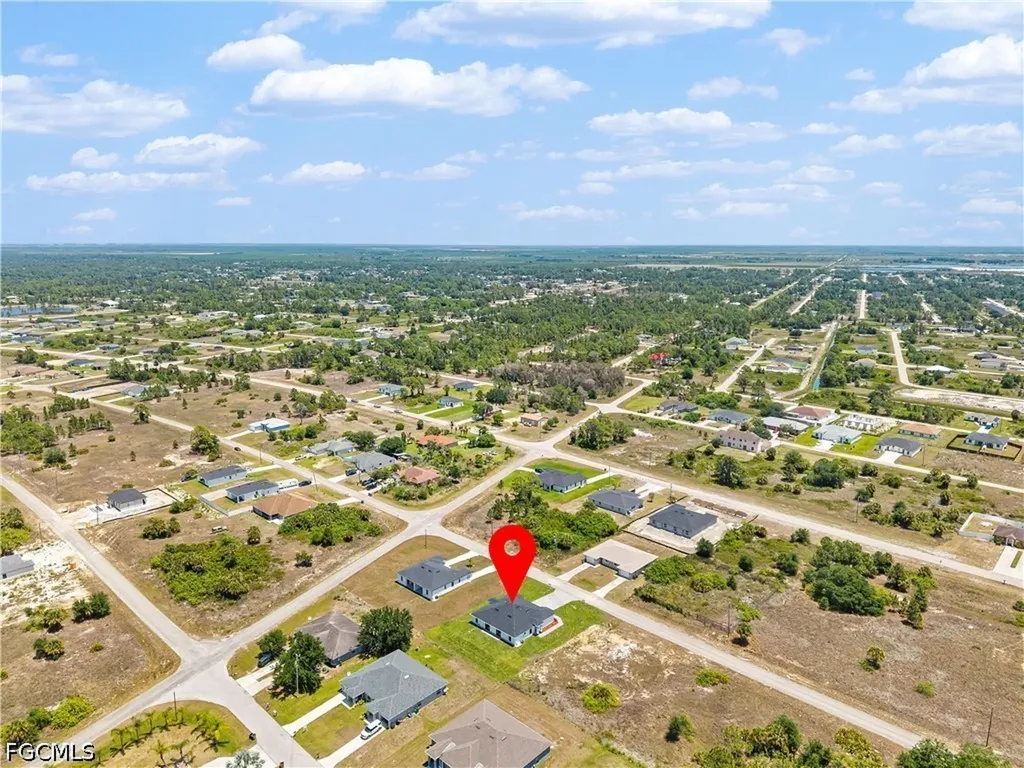 1128-1130 Graystone Avenue Lehigh Acres FL 33974