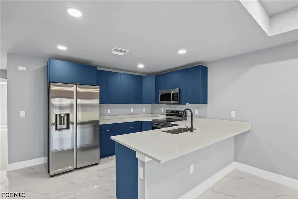 1128-1130 Graystone Avenue Lehigh Acres FL 33974
