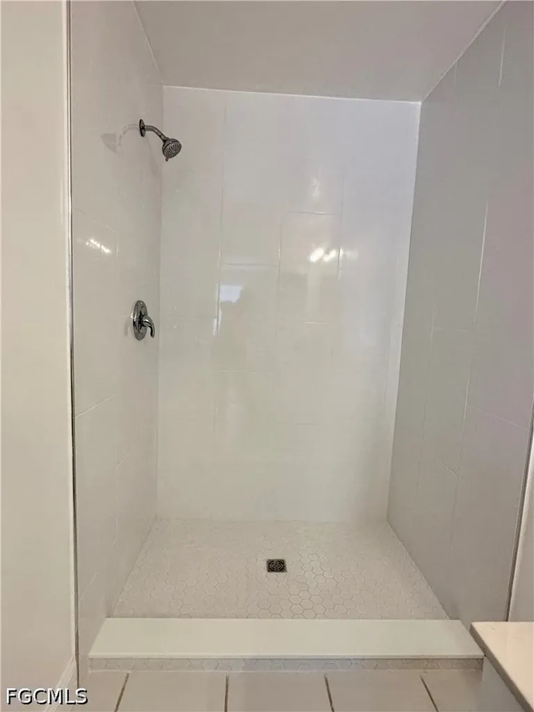 3627 Pine Oak Circle Fort Myers FL 33916
