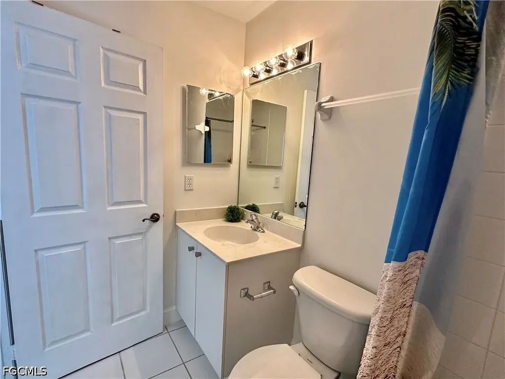 3627 Pine Oak Circle Fort Myers FL 33916