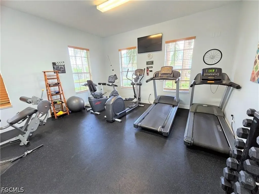 3627 Pine Oak Circle Fort Myers FL 33916