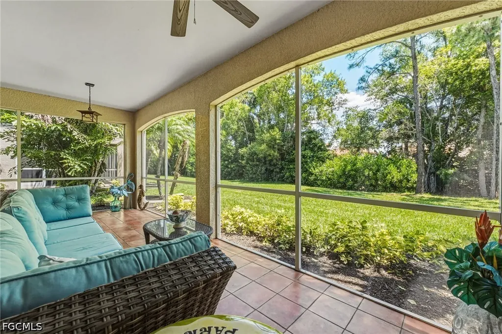 11053 Harbour Yacht Court Fort Myers FL 33908