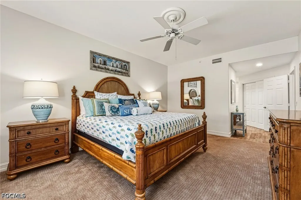 11053 Harbour Yacht Court Fort Myers FL 33908