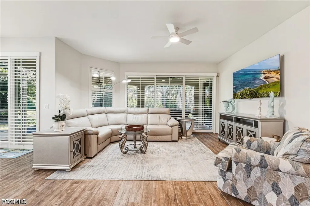 11053 Harbour Yacht Court Fort Myers FL 33908
