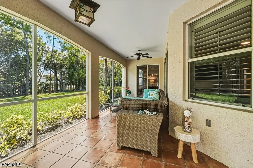 11053 Harbour Yacht Court Fort Myers FL 33908