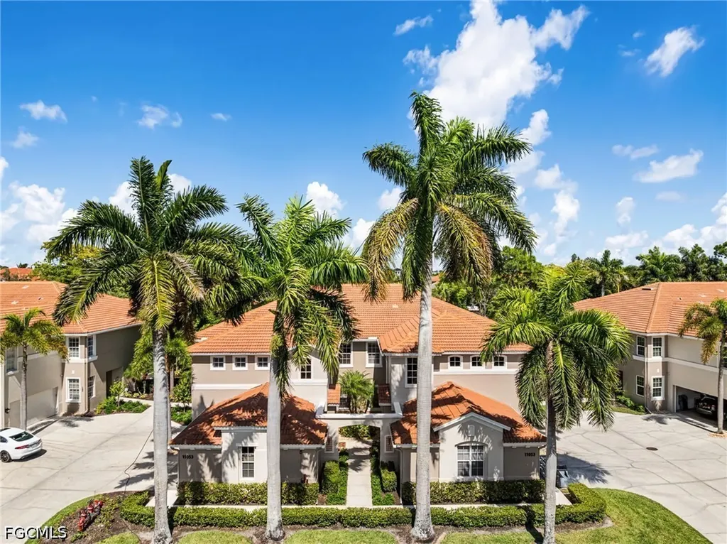 11053 Harbour Yacht Court Fort Myers FL 33908