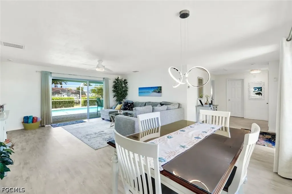 5330 Cobalt Court Cape Coral FL 33904