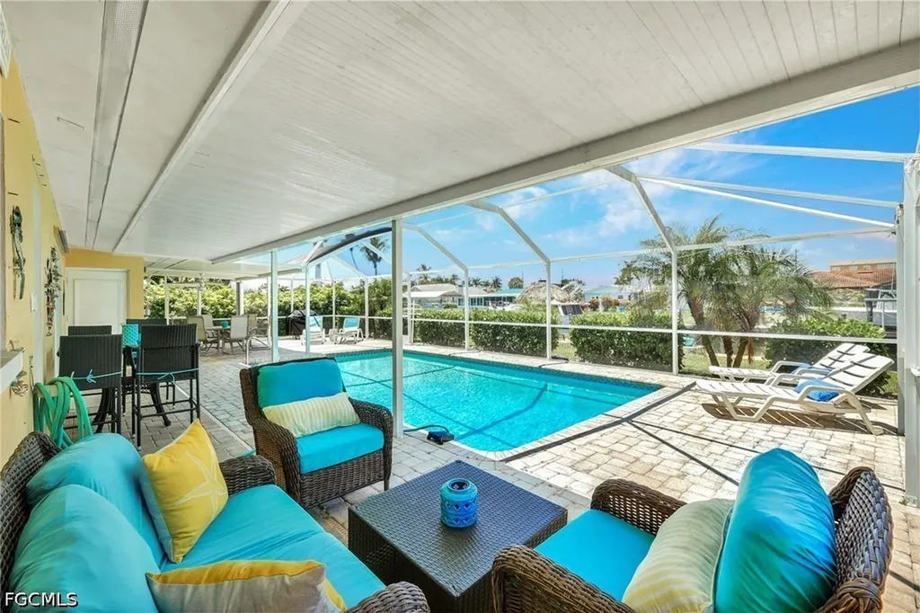 5330 Cobalt Court Cape Coral FL 33904