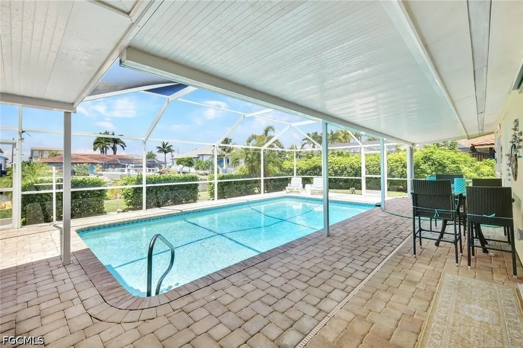 5330 Cobalt Court Cape Coral FL 33904
