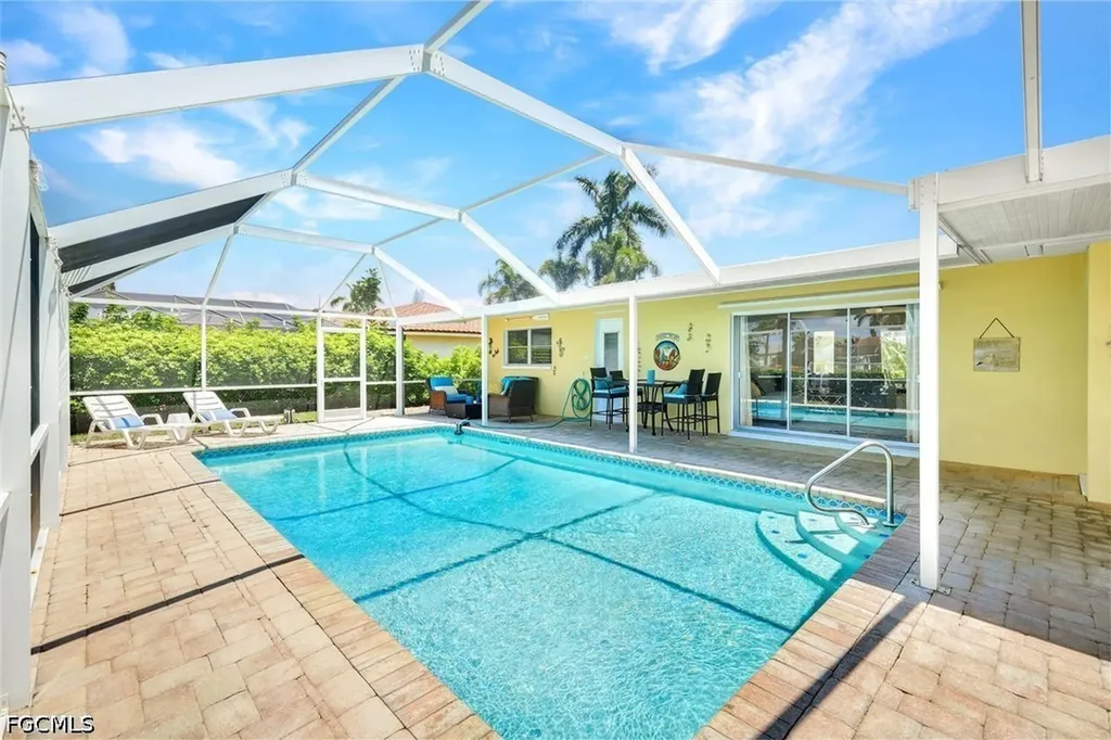 5330 Cobalt Court Cape Coral FL 33904