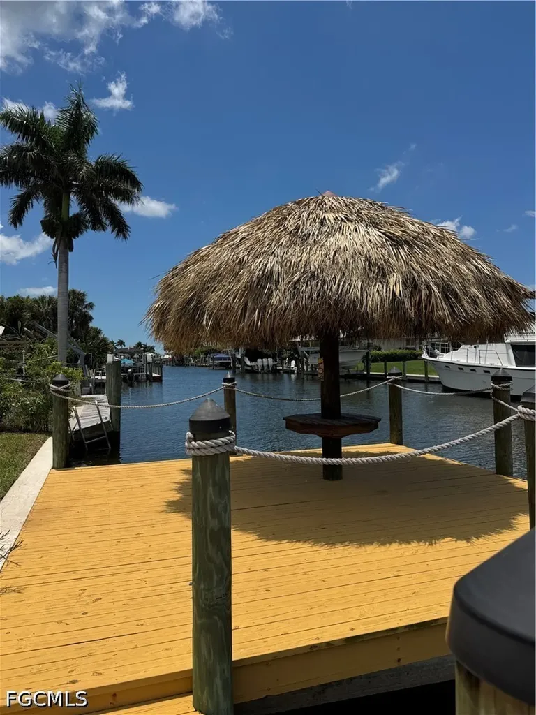 5330 Cobalt Court Cape Coral FL 33904