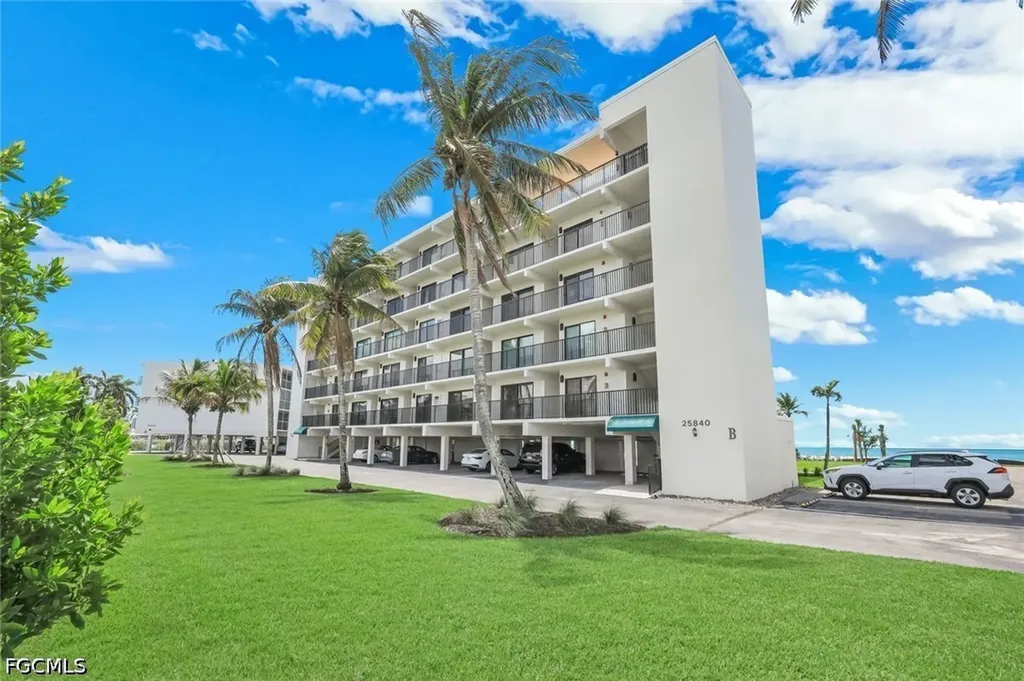 25840 Hickory Boulevard Bonita Springs FL 34134