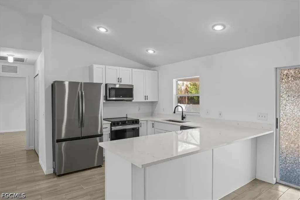 322 NE 26th Terrace Cape Coral FL 33909