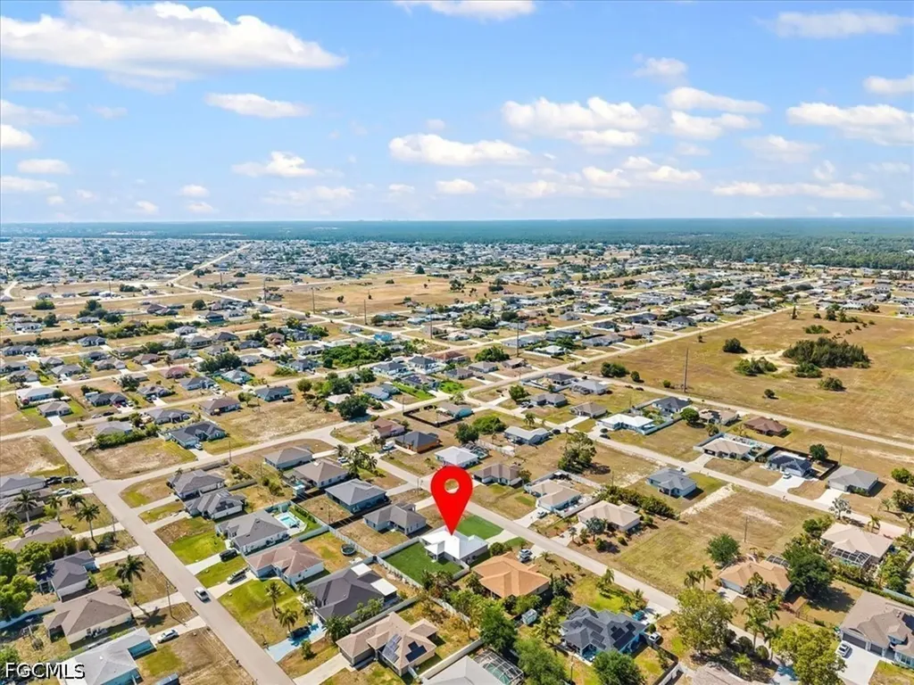322 NE 26th Terrace Cape Coral FL 33909