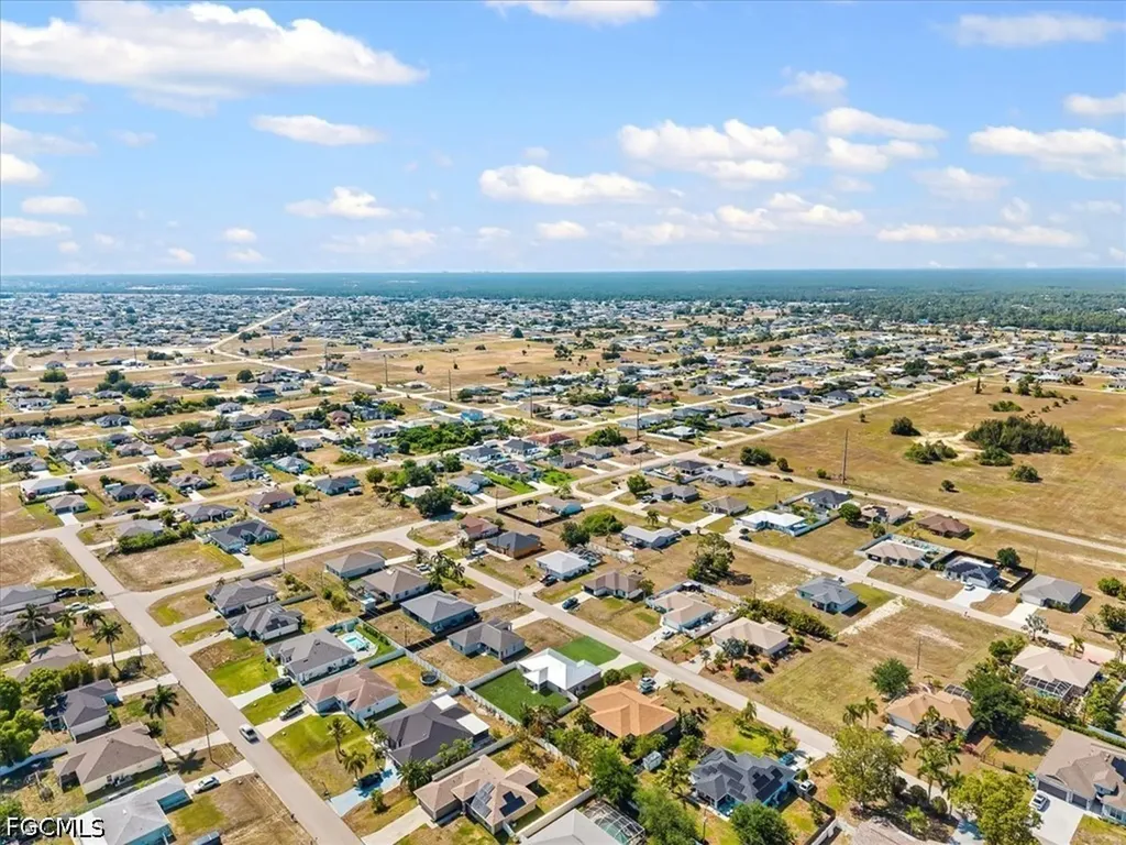 322 NE 26th Terrace Cape Coral FL 33909