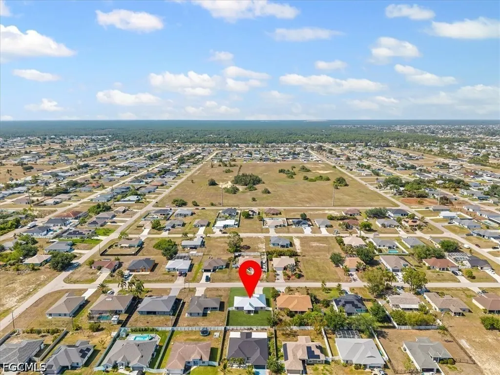 322 NE 26th Terrace Cape Coral FL 33909