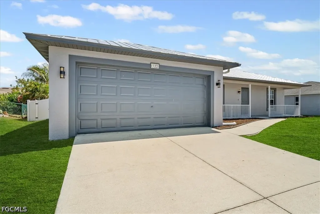 322 NE 26th Terrace Cape Coral FL 33909