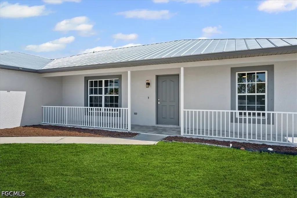 322 NE 26th Terrace Cape Coral FL 33909