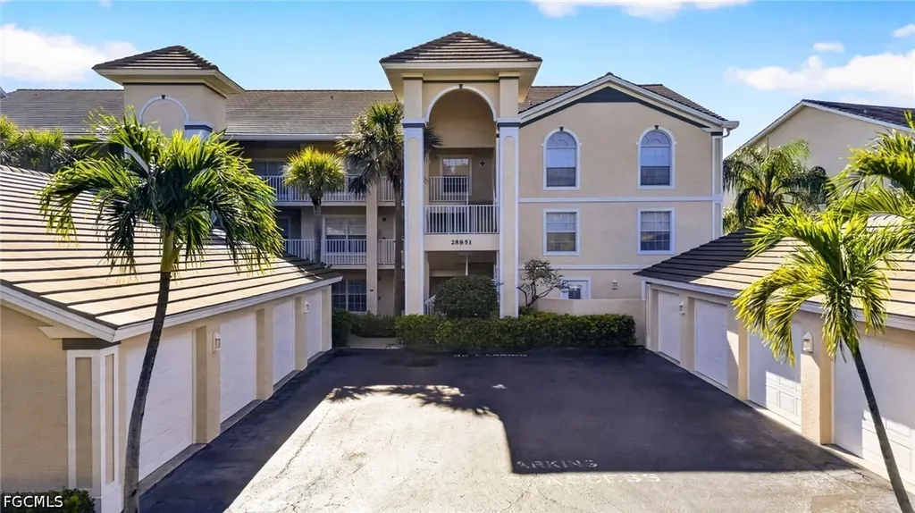 28851 Bermuda Lago Court Bonita Springs FL 34134