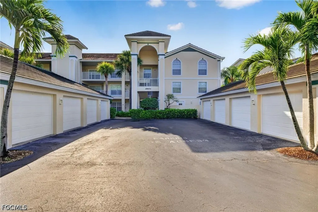 28851 Bermuda Lago Court Bonita Springs FL 34134