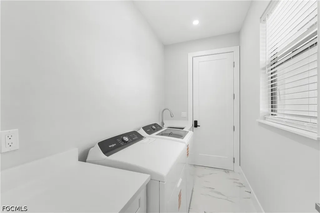 717 Zendor Avenue Fort Myers FL 33913