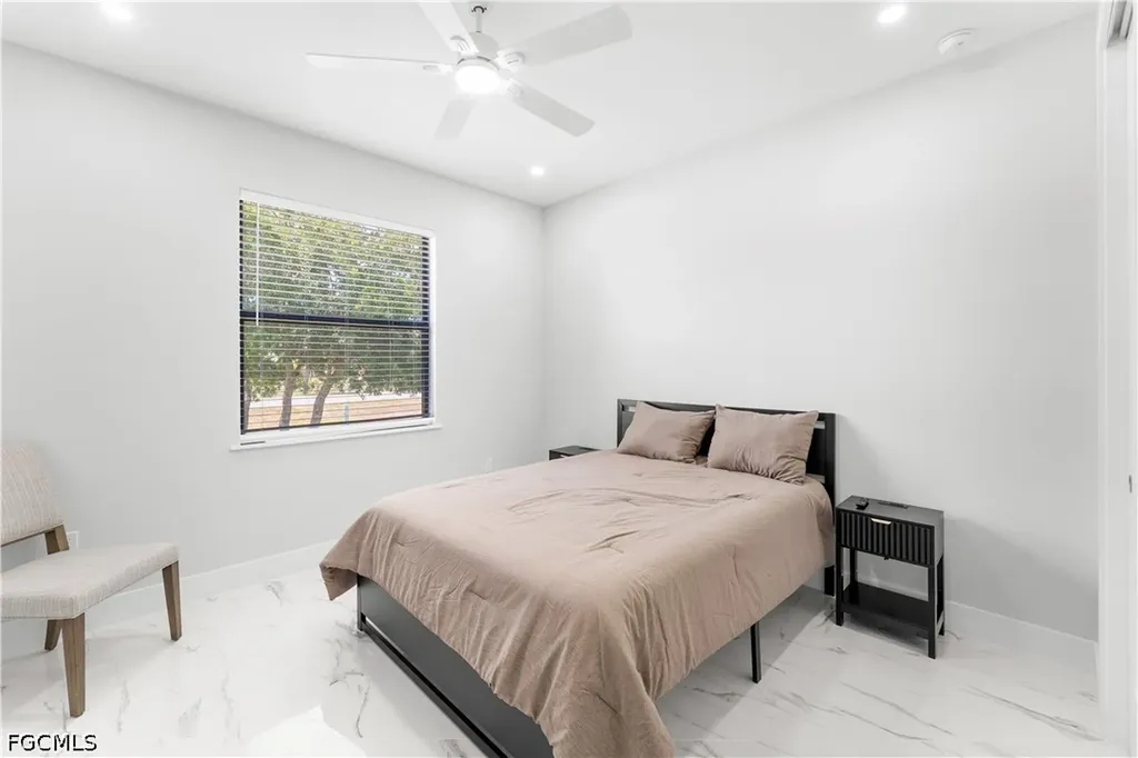 717 Zendor Avenue Fort Myers FL 33913