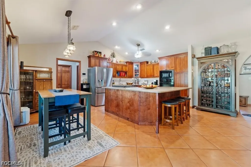 779 E Del Monte Avenue Clewiston FL 33440
