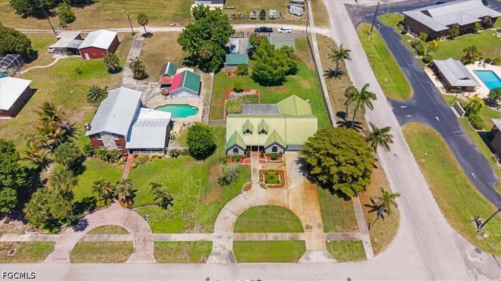 779 E Del Monte Avenue Clewiston FL 33440