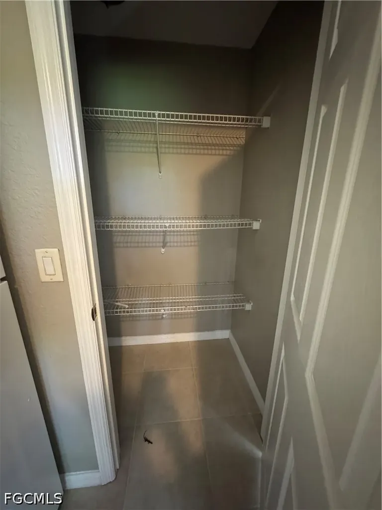 129 SE 23rd Place Cape Coral FL 33990