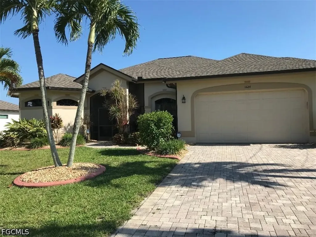 1624 SW 43rd Lane Cape Coral FL 33914