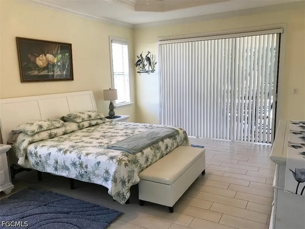 1624 SW 43rd Lane Cape Coral FL 33914