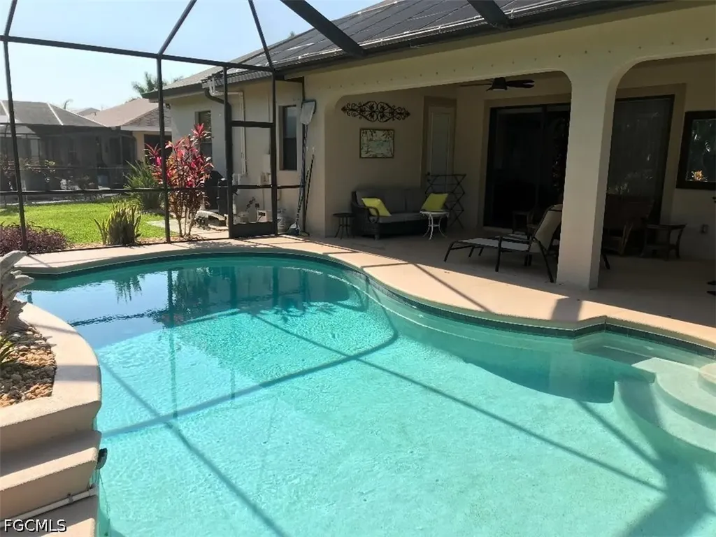 1624 SW 43rd Lane Cape Coral FL 33914