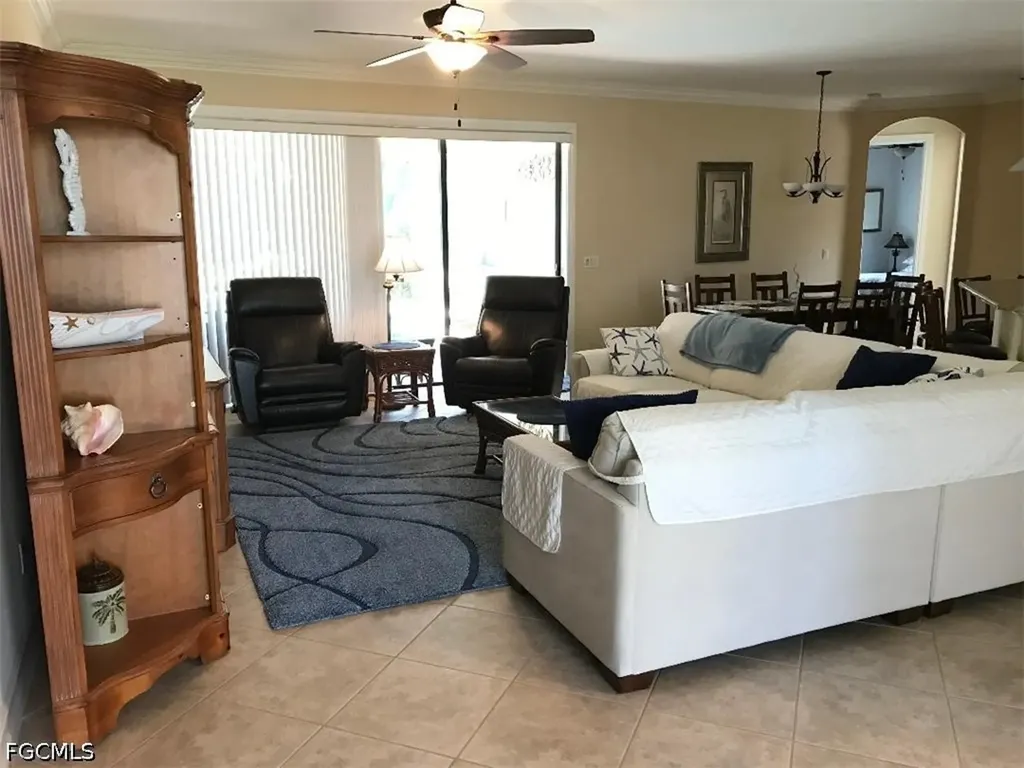 1624 SW 43rd Lane Cape Coral FL 33914