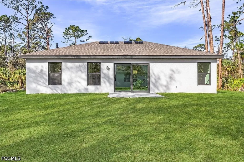 305 NW 23rd Terrace Cape Coral FL 33993