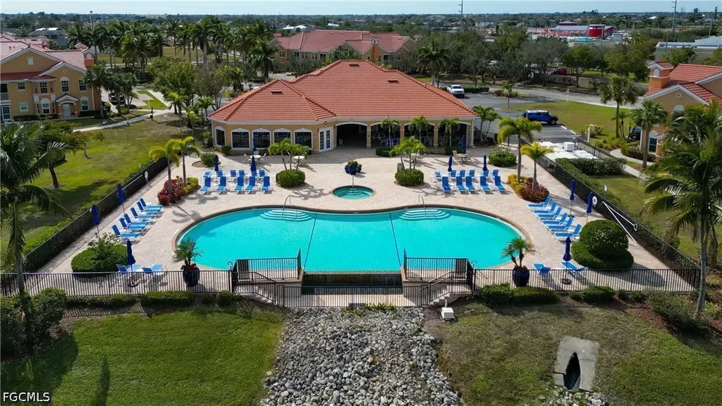 1763 Concordia Lake Circle Cape Coral FL 33909