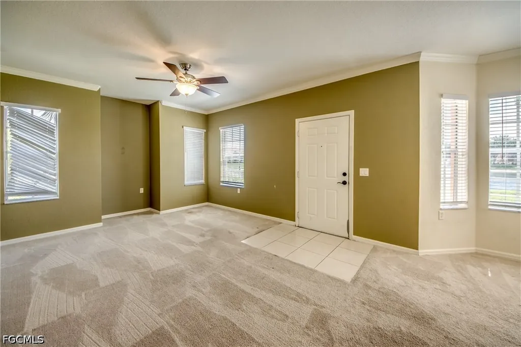 1763 Concordia Lake Circle Cape Coral FL 33909