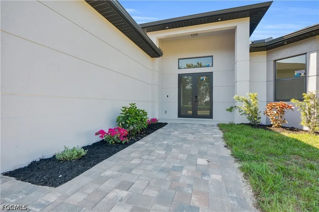 2804 5th Street W Lehigh Acres FL 33971