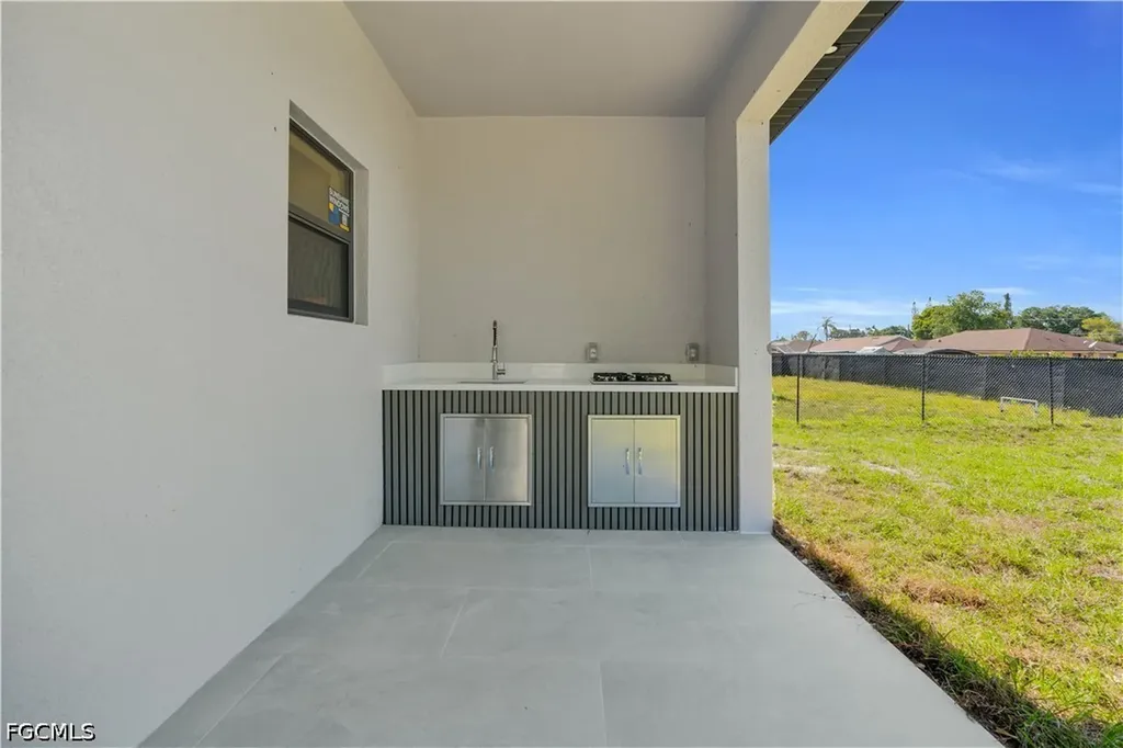 2804 5th Street W Lehigh Acres FL 33971