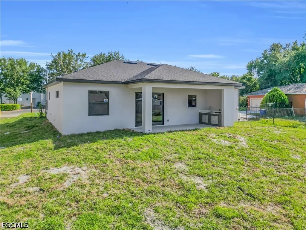 2804 5th Street W Lehigh Acres FL 33971