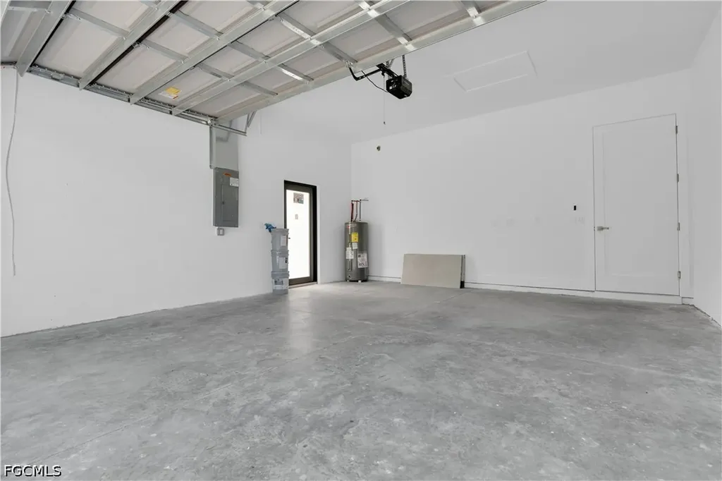 2804 5th Street W Lehigh Acres FL 33971