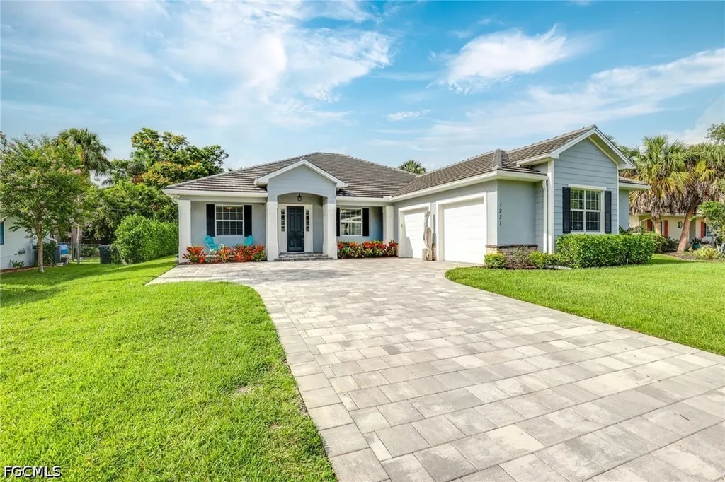1221 La Faunce Way Fort Myers FL 33919