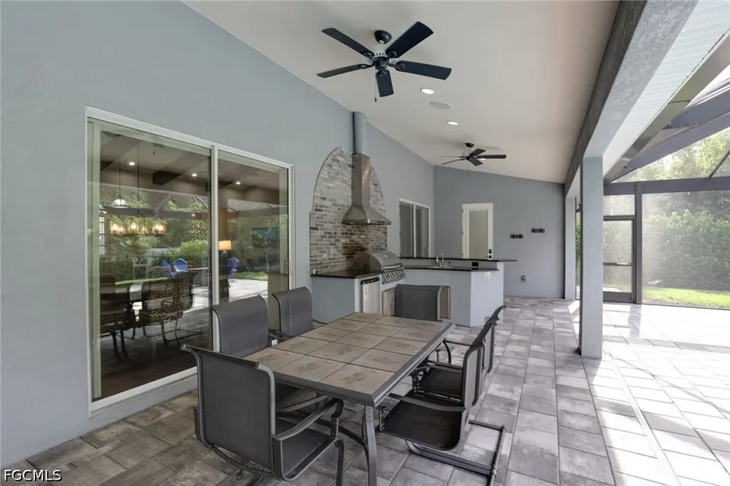 1221 La Faunce Way Fort Myers FL 33919