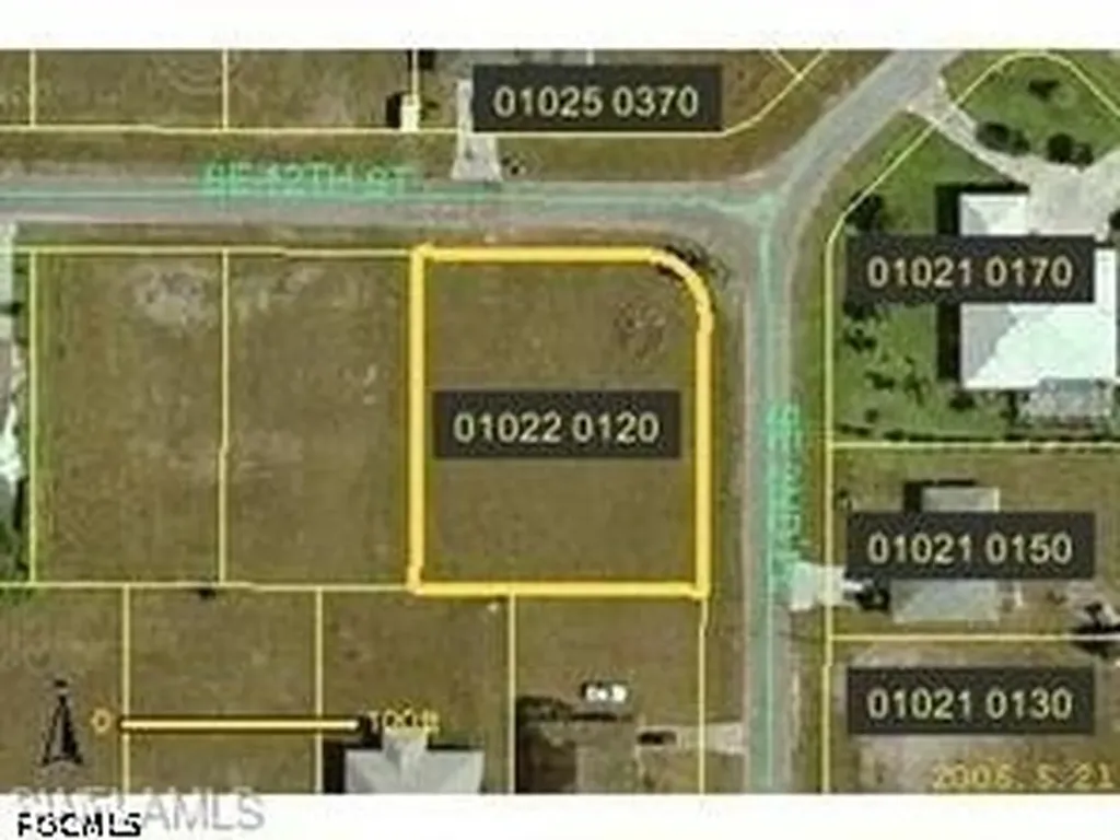 214 SE 12th Street Cape Coral FL 33990