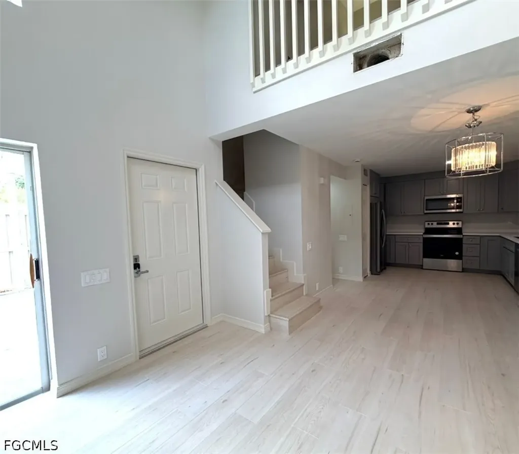 13121 Whitehaven Lane Fort Myers FL 33966