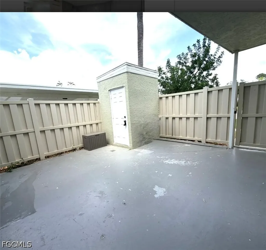 13121 Whitehaven Lane Fort Myers FL 33966