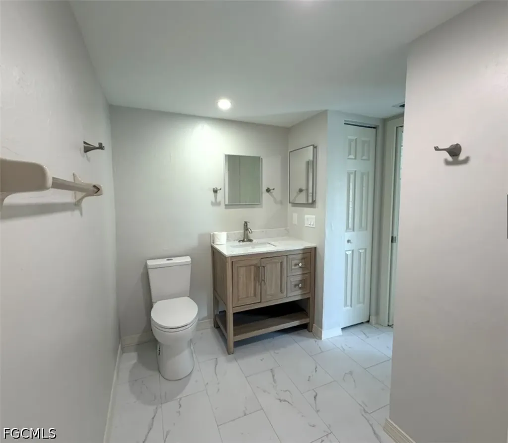 13121 Whitehaven Lane Fort Myers FL 33966