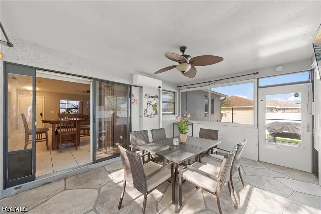 311 SW 19th Lane Cape Coral FL 33991